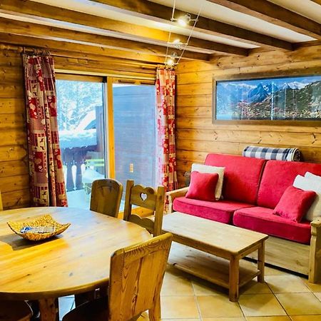 Mont Blanc View Apt In The Heart Of Chamonix Mont Blanc Exterior foto